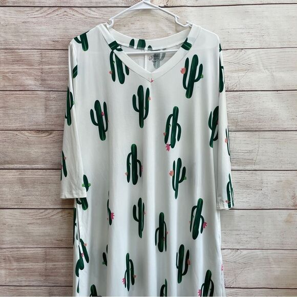 TICKLED TEAL CACTUS PRINT MAXI DRESS‎ - Picture 2 of 6